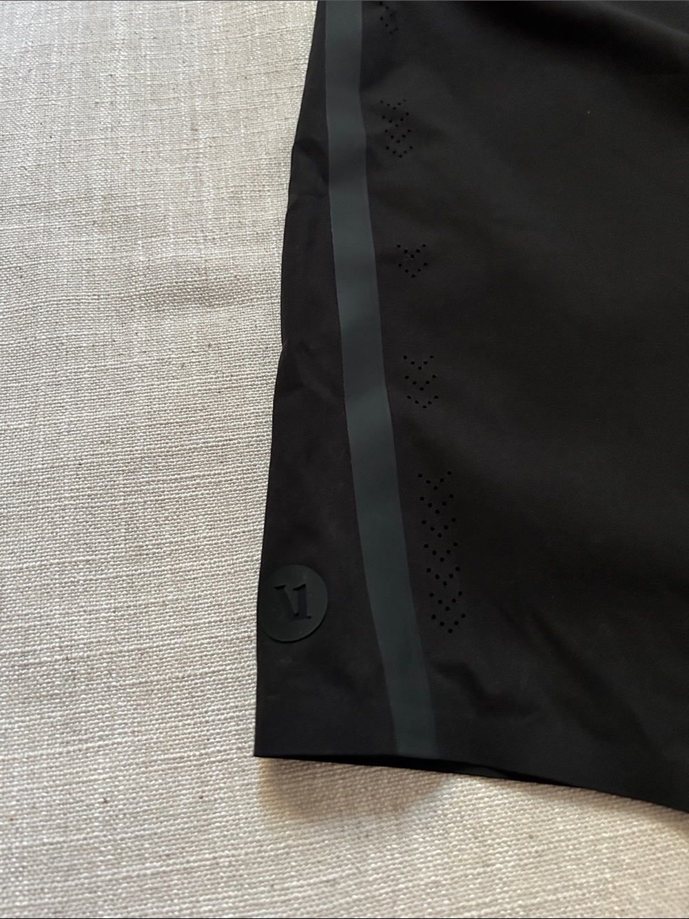 Vuori Knox Boardshorts Men's Black 34 Outdoor Beach Swim Surf - Picture 9 of 12